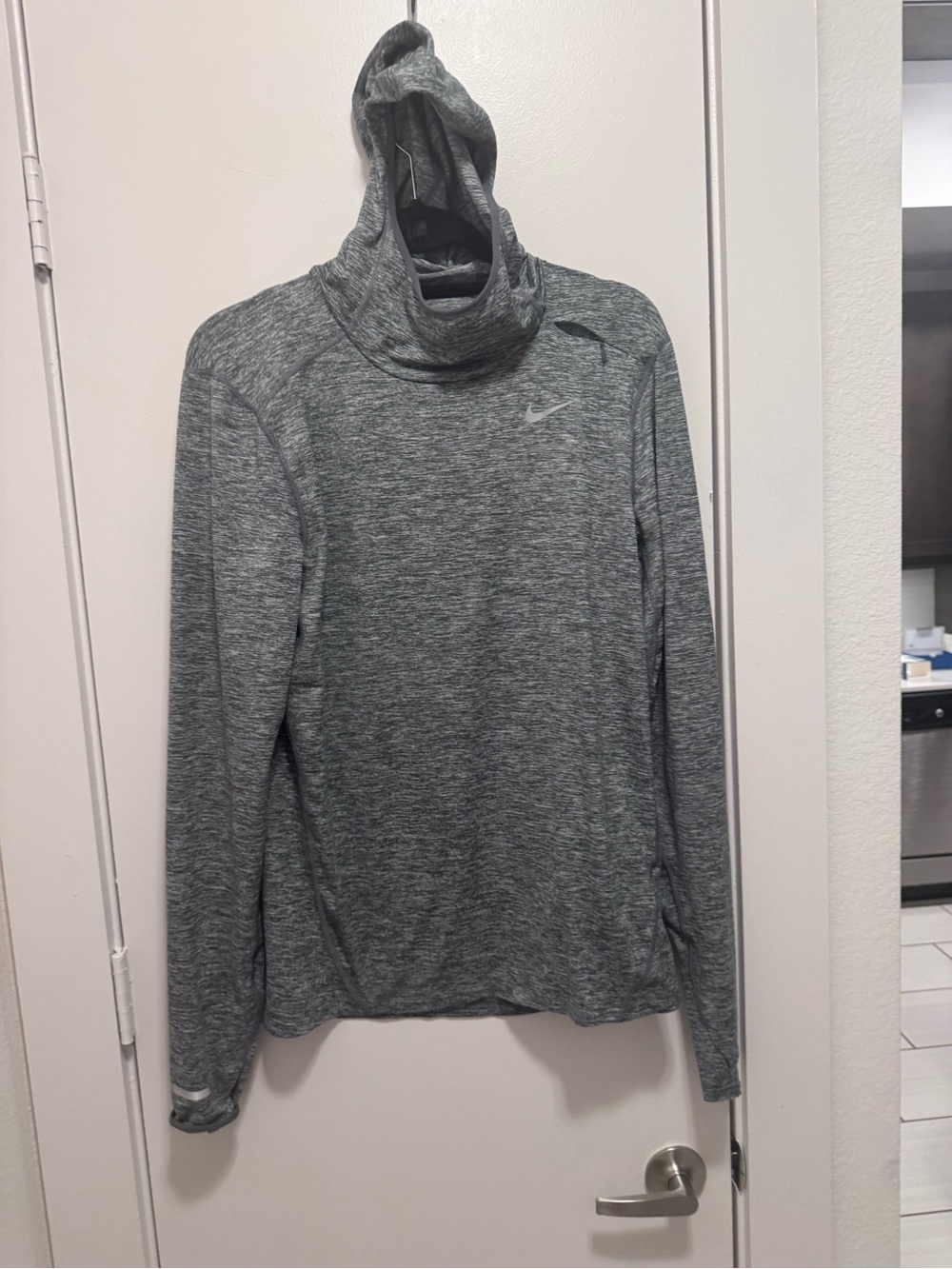 Nike Men’s Small Running Long Sleeve Hoodie Gray Heather Athletic Dri Fit Pullov